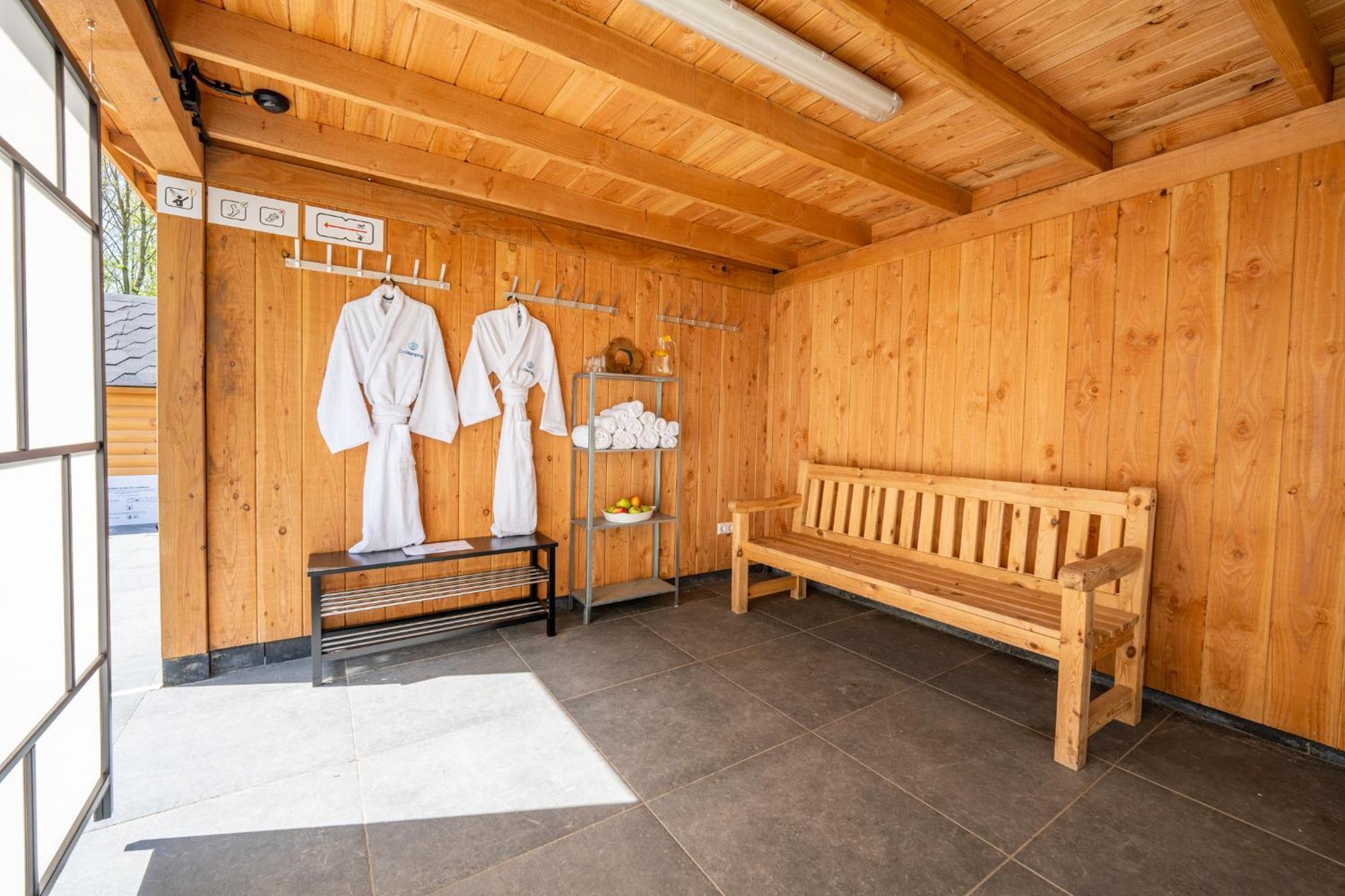 Glamping Lodge With Eco-Wellness Зеволде Экстерьер фото